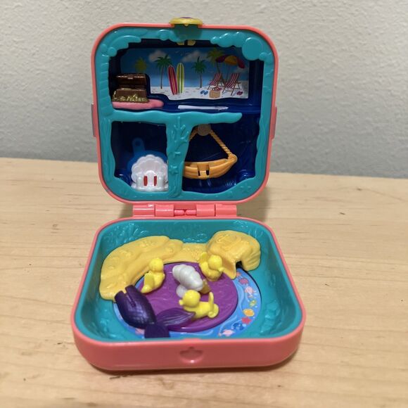 Mattel Other - 2018 Polly Pocket Mermaid Beach Cove Party Compact Doll Fin